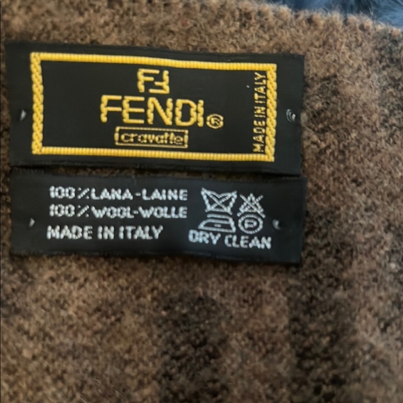 FENDI Wool Scarf Brown Black with F F lettering 60”x14” - Picture 8 of 12